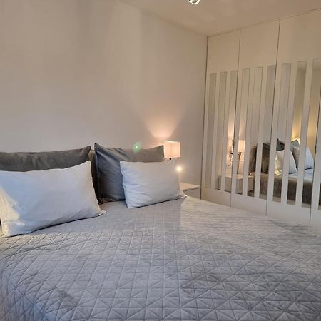 Luxury Apartment Umag Buitenkant foto